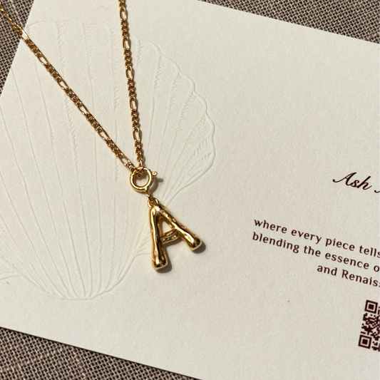 Gold and silver chain pendant with a timeless design