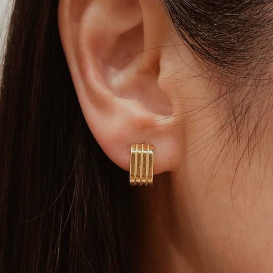 AMS French Vintage Square Strip Gold Earrings