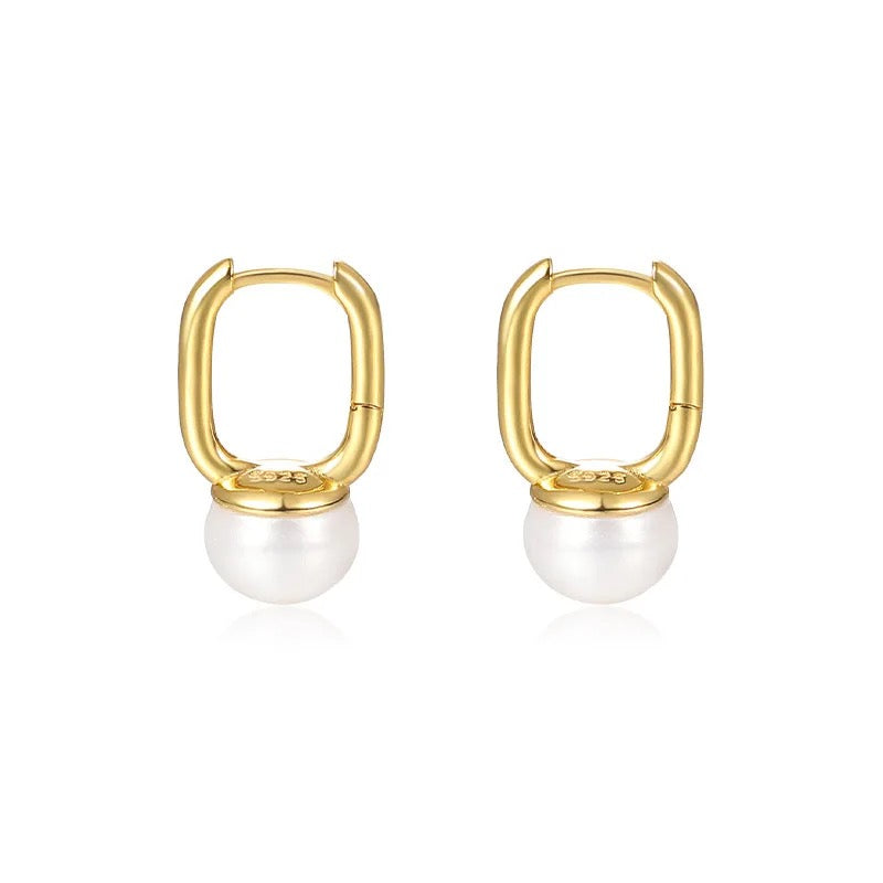IRIS Rounded Square Pearl Earring - ASH MOLLIE STUDIO