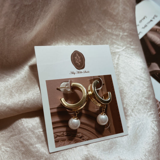 XANTHE Hoop Earrings with Pearls - ASH MOLLIE STUDIO