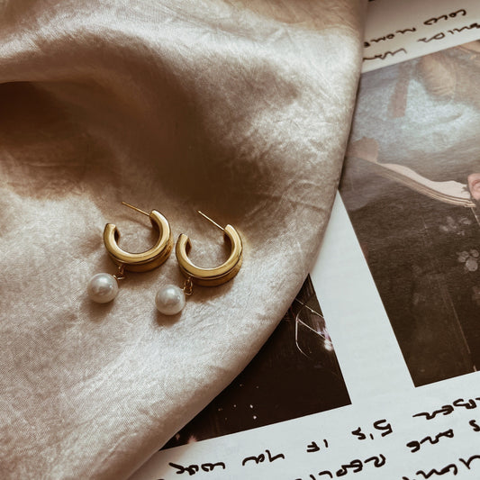 XANTHE Hoop Earrings with Pearls - ASH MOLLIE STUDIO