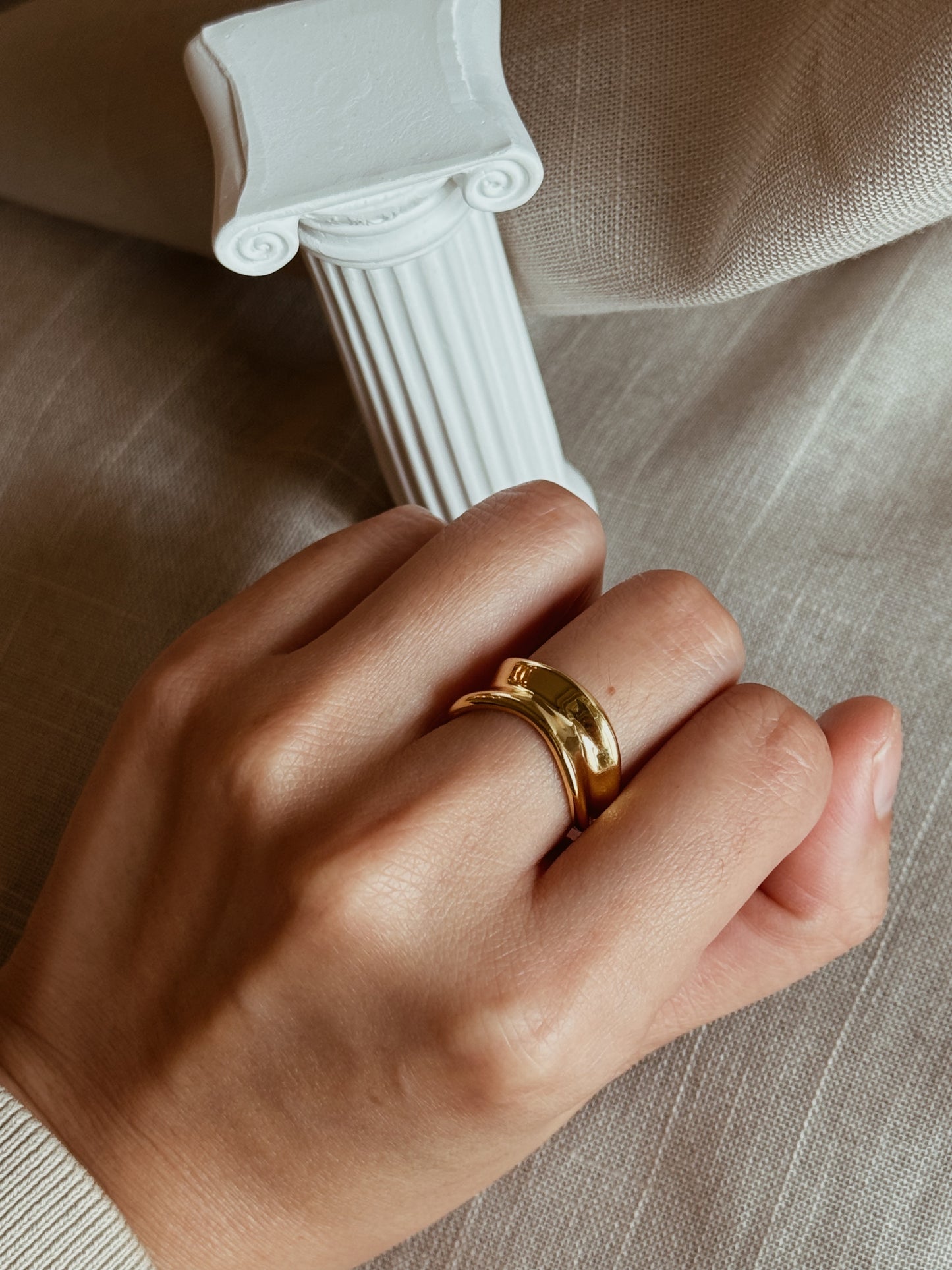 ENYA Wavy Statement Ring