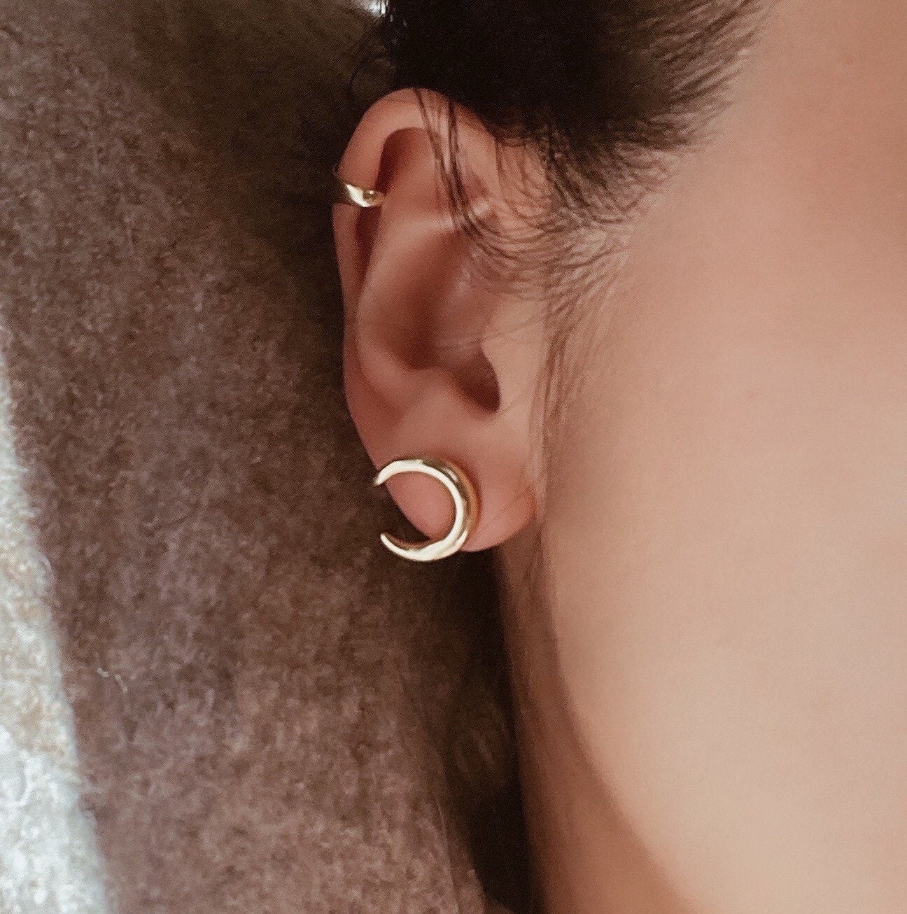 THE MOON Earring Studs